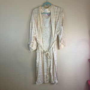 Show Me Your MuMu curateur the Harlow Ivory Patterned Robe OS